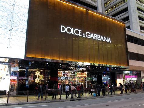 dolce gabbana magasin